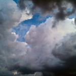 Cumulus-Wolken / Quellwolken am Ende des Sprungtages