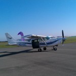 Cessna206 Soloy bei strahlendem Sonnenschein in Gera